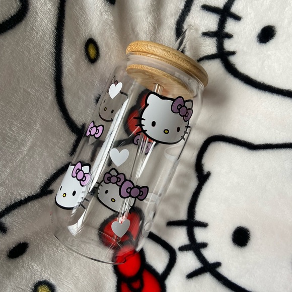 Custom Hello Kitty Cup - Picture 8 of 12